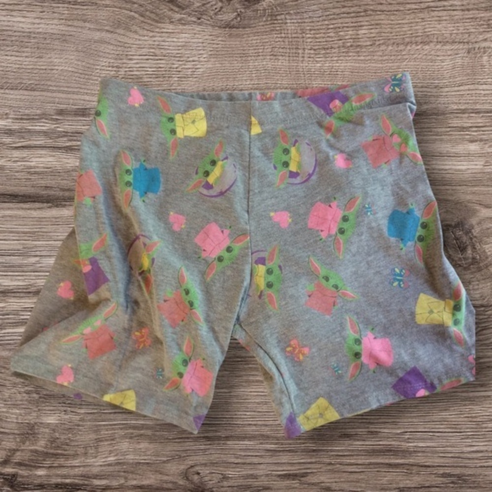 Star Wars gray Yoda biker shorts XL 14–16